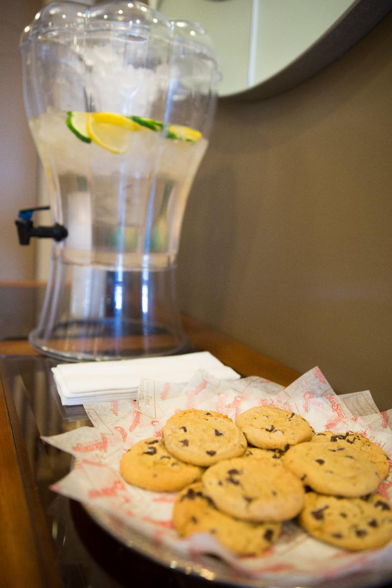 Holiday Inn Express & Suites Northwood By Ihg Silver Lake Extérieur photo